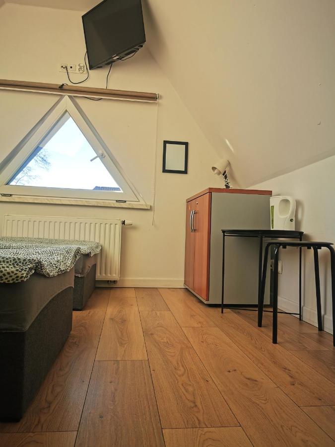 Hostel 55 - Darmowy Parking Wroclaw Bagian luar foto
