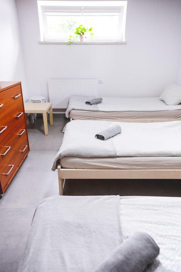 Hostel 55 - Darmowy Parking Wroclaw Bagian luar foto